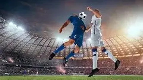 周杰伦近况引关注，背影略显驼背